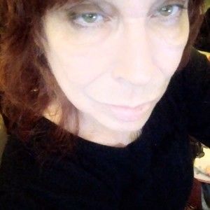 Meet your Posher, Isabel